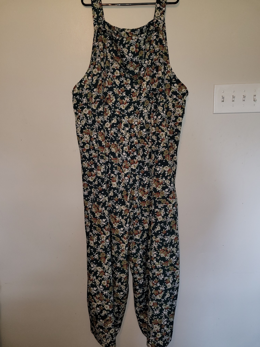 Floral High-Neck Women's Jumpsuit - Black Floral
